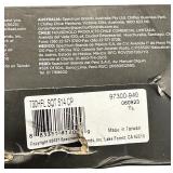 I/4 - HOUSEHOLD DOORKNOB BUNDLE OF 4