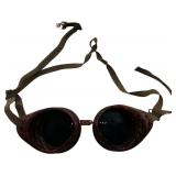 VINTAGE GLENSITE EYE CUP GOGGLES
