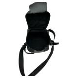 OLYMPUS CAMERA // BROKEN PARTS, NEEDS TLC