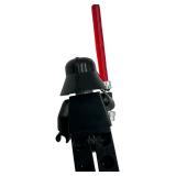 STAR WARS: LEGO DARTH VADER MINIFIG