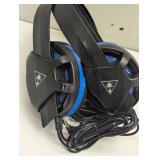 Pair of Turtle Beach Recon Chat PlayStation Headset – PS5, PS4 3.5mm – Glasses Friendly, High-Sensitivity Mic, Black/Blue
