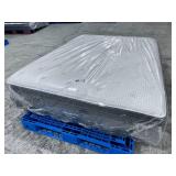 BeautyRest "Pressure Smart" Plush Pillow Top Queen Mattress - MSRP $2549.00 - No Reserve!