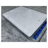 Beautyrest Silver BRS900 Medium Firm Queen Mattress - MSRP $1356.00 - No Reserve!