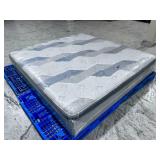 Serta iComfort Hybrid "Blue Fusion 300" Plush Pillow Top King Mattress - MRSP$ 1,899.00- No Reserve!