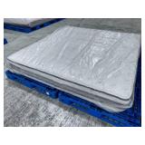 Serta iSeries "Vantage Series" Plush 12" King Mattress - MSRP $1099.99 - No Reserve!