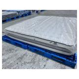 Serta iSeries "Vantage Series" Plush 12" King Mattress - MSRP $1099.99 - No Reserve!