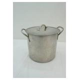 Small Kettle & Lid 8" wide 7" tall
