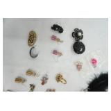 Jewelry Lot: earrings