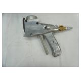 hopper for texturing ceilings/walls & gun