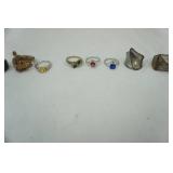 Beaded box, rings