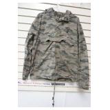 Pullover Camo Jacket size L cotton