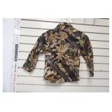 Ranger youth Small camo button up. NEW/LIKE NEW