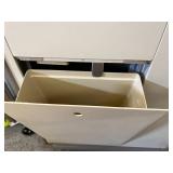 WOW $$$$ Lionville Point Of Care Pharmacy Locking Medication Crash Cart - In Good Condition! No Key (Buy Online $5)