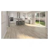 5 Boxes of TrafficMaster Camden Lake Oak 7 mm T x 8 in. W Laminate Wood Flooring (23.9 sqft/case)   Customer Returns See Pictures