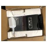 Magic Chef 27 lbs. Bullet Ice Countertop Ice Maker in Stainless Steel Customer Returns See Pictures