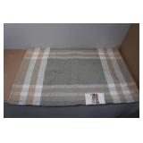 Threshold Indoor/Outdoor Accent Rug 25x38"