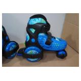 Roller Derby Adjustable Sizing Boys Quad Skates -Size 11-2