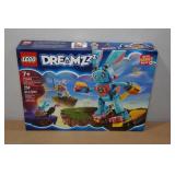 Lego Dreamz Izzie and Bunchu 259 Piece Building Set
