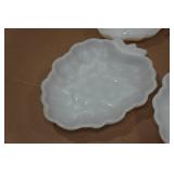 Vintage Anchor Hocking Grape Design Milk Glass Set