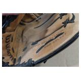 Wilson Pro Select Leather Baseball Glove - Left Hand Catch