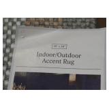 Indoor/Outdoor 25x38" Accent Rug