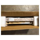 StyleWell Kids Scalloped Wood Floating Wall Shelves (Set of 2)    Customer Returns See Pictures