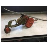 Vintage KEES KRAWLER - Tractor Sprinkler