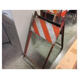 4 Portable Barracades