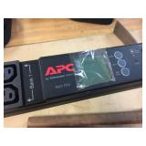APC Rack PDU AP8841 Power Strip