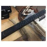 APC Rack PDU AP8841 Power Strip