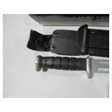 Fury 60026 fixed blade hunting knif...