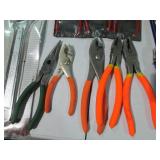 Variety of pliers, crescent style w...