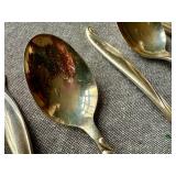 Vintage Silver Plated Oneida "1881 Rogers" Silverware