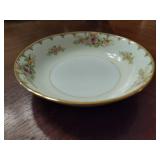 Hand Painted Meito China Set of 100pcs!