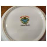 Hand Painted Meito China Set of 100pcs!