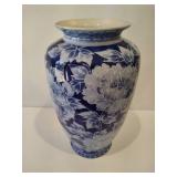 Aritaware Flower Vase - Peony Design