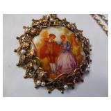 Courting Couple Brooch/Pendant