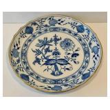 Rare Antique Meissen Blue Onion Scalloped Gold Rim Serving Plate