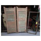 Saloon Doors 26"x70" Mirror Frame 26"x60"