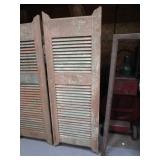 Saloon Doors 26"x70" Mirror Frame 26"x60"