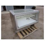 Refrigerated Display Cooler 48"x32"x36"