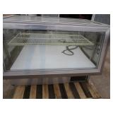 Refrigerated Display Cooler 48"x32"x36"