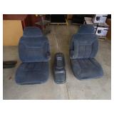 Bucket Seats & Console