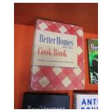Books & Comics (see pics)