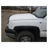 2006 Chevrolet 2500HD 4X4 Pickup w/Ladder Rack & Tool Box