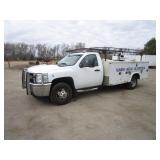 2012 Chevrolet 2500 Silverado Dually w/Knapheide Service Body & Ladder Rack