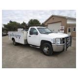 2012 Chevrolet 2500 Silverado Dually w/Knapheide Service Body & Ladder Rack