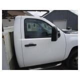 2012 Chevrolet 2500 Silverado Dually w/Knapheide Service Body & Ladder Rack