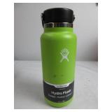 Hydro Flask Wide Mouth Bottle with Flex Cap, Seagrass, 32 oz LIKE NEW, STAINS, DENTS, SCRATCHES!