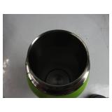 Hydro Flask Wide Mouth Bottle with Flex Cap, Seagrass, 32 oz LIKE NEW, STAINS, DENTS, SCRATCHES!